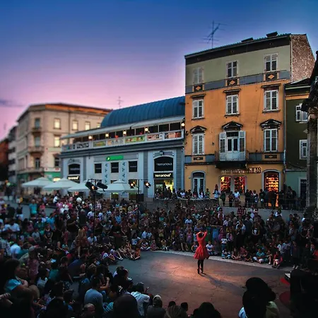 Appartement Stunning In With Wifi *