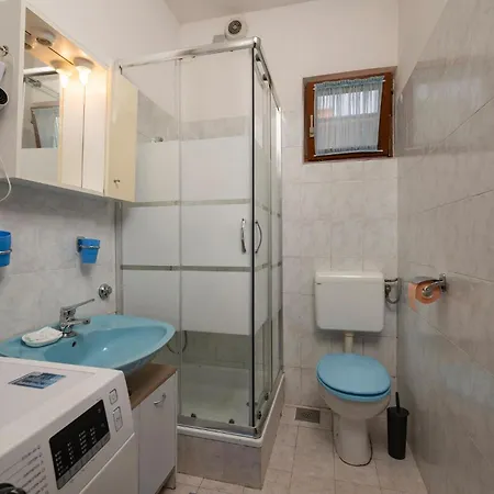 Apartmán 1 Bedroom Cozy In